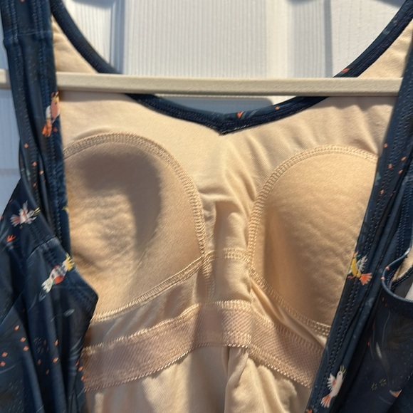 Lime Ricki Navy Blue Tropical Birds Floral Peplum Ruffle Tankini Swimsuit Top L - Picture 7 of 7